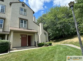 2303 Commons Dr, East Brunswick, NJ 08816