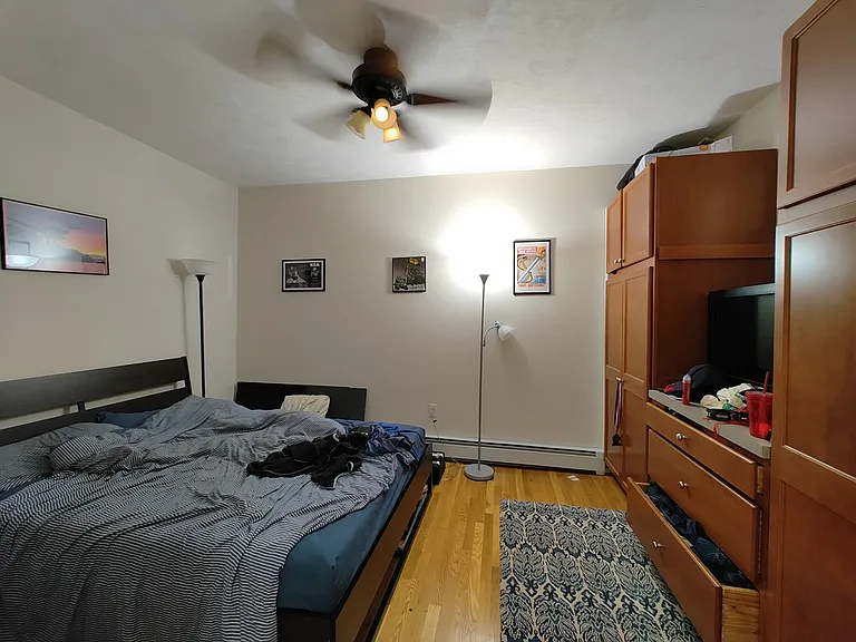 1054-1056 Cambridge St #2R — Photo 5