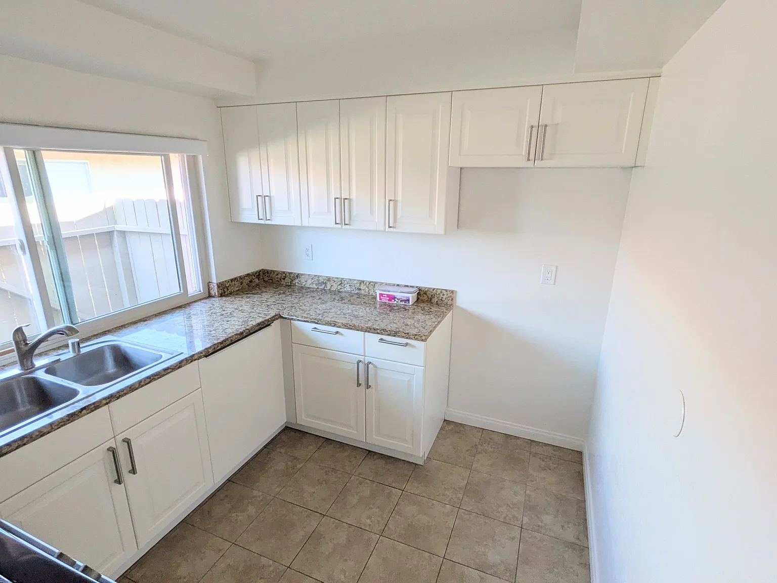 7291 Corsican Dr — Photo 4