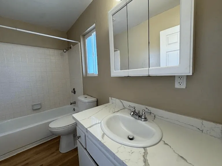 120 San Lorenzo Blvd — Photo 51