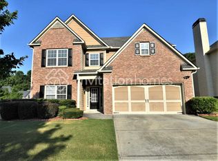 4377 Gateview Dr, Loganville, GA 30052