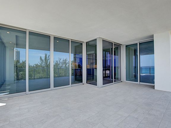 4th image of 5000 N Ocean Dr Unit 501