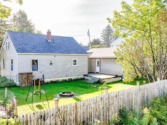 2nd image of 9 Poulin Street