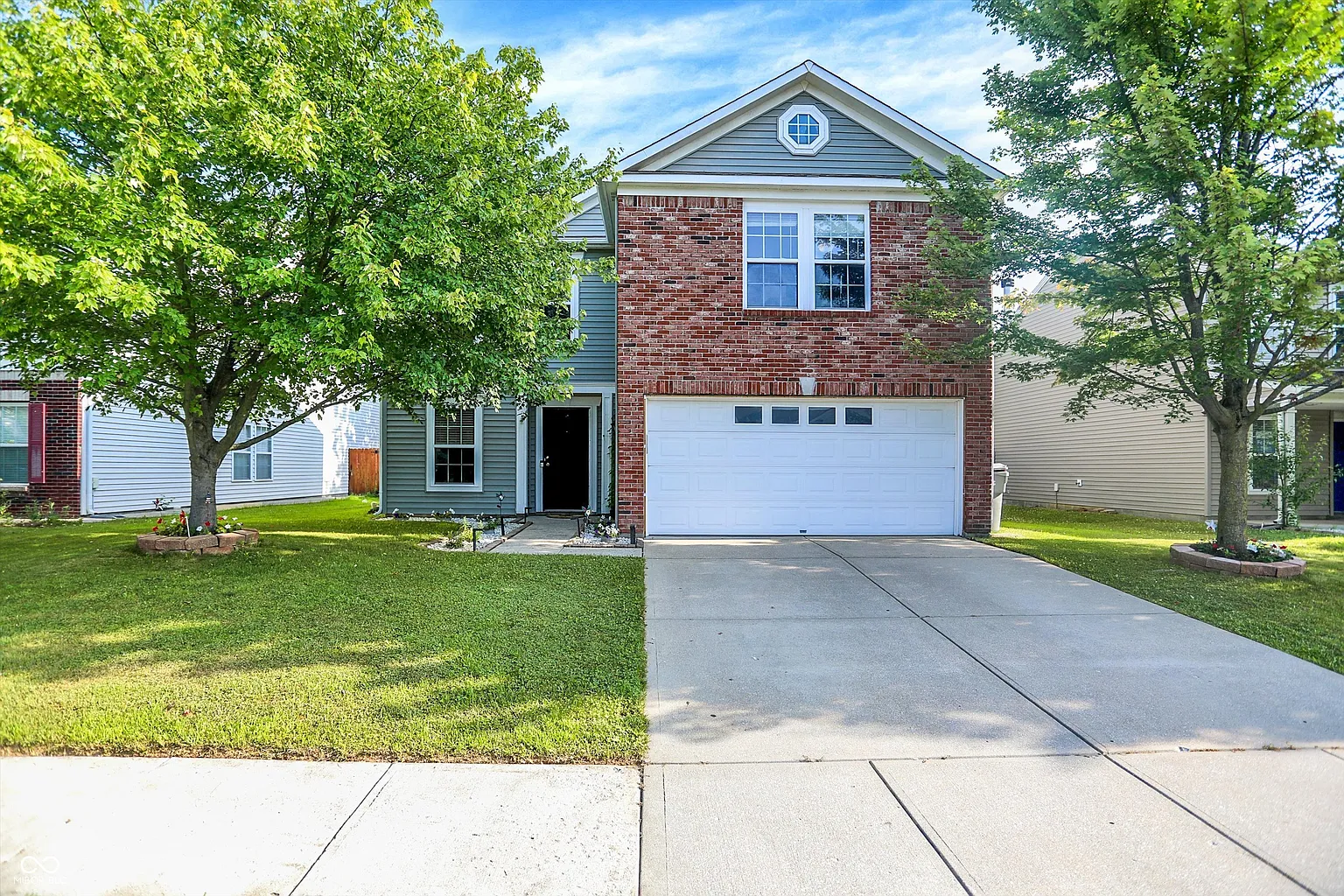 2932 Hearthside Dr photo 1
