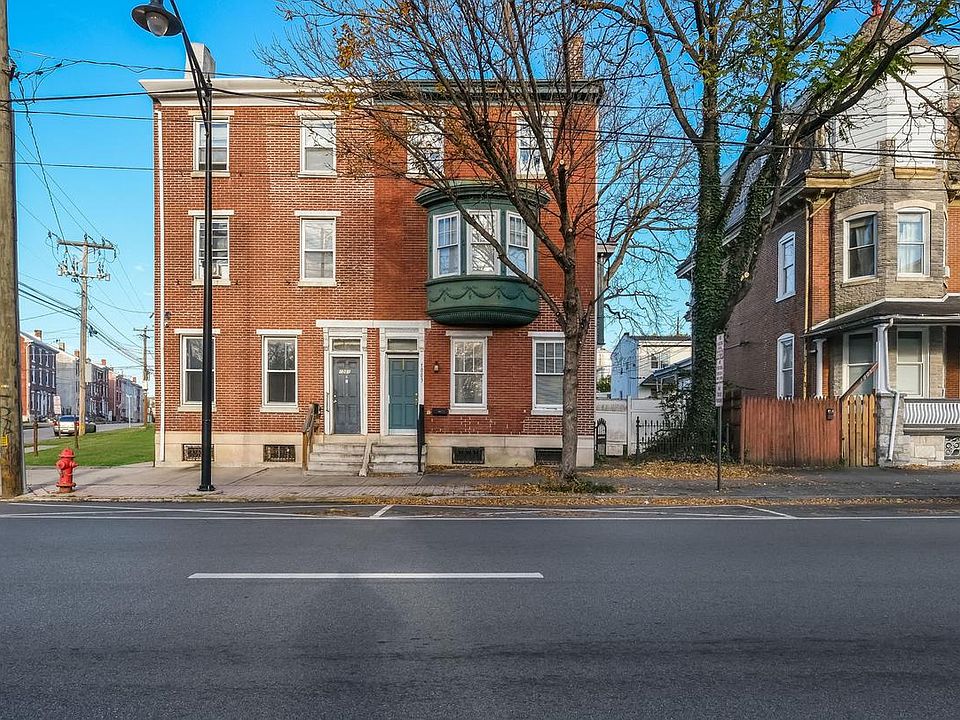 1st image of 1003 Dekalb St