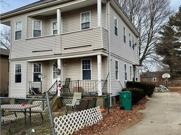 53 Sherwood St, Cranston, RI 02920