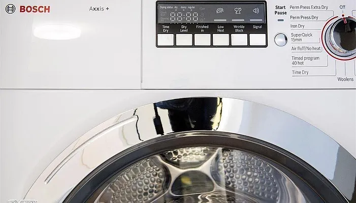 Rented by Douglas Elliman | media 19