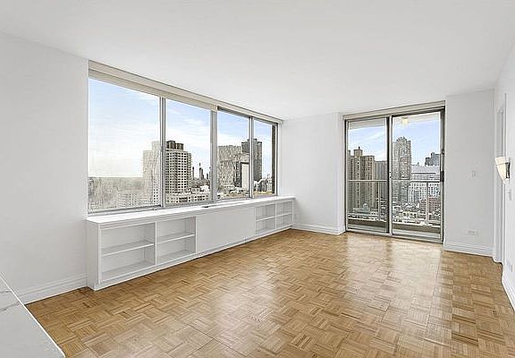 3rd image of 404 E 79th St APT 23H