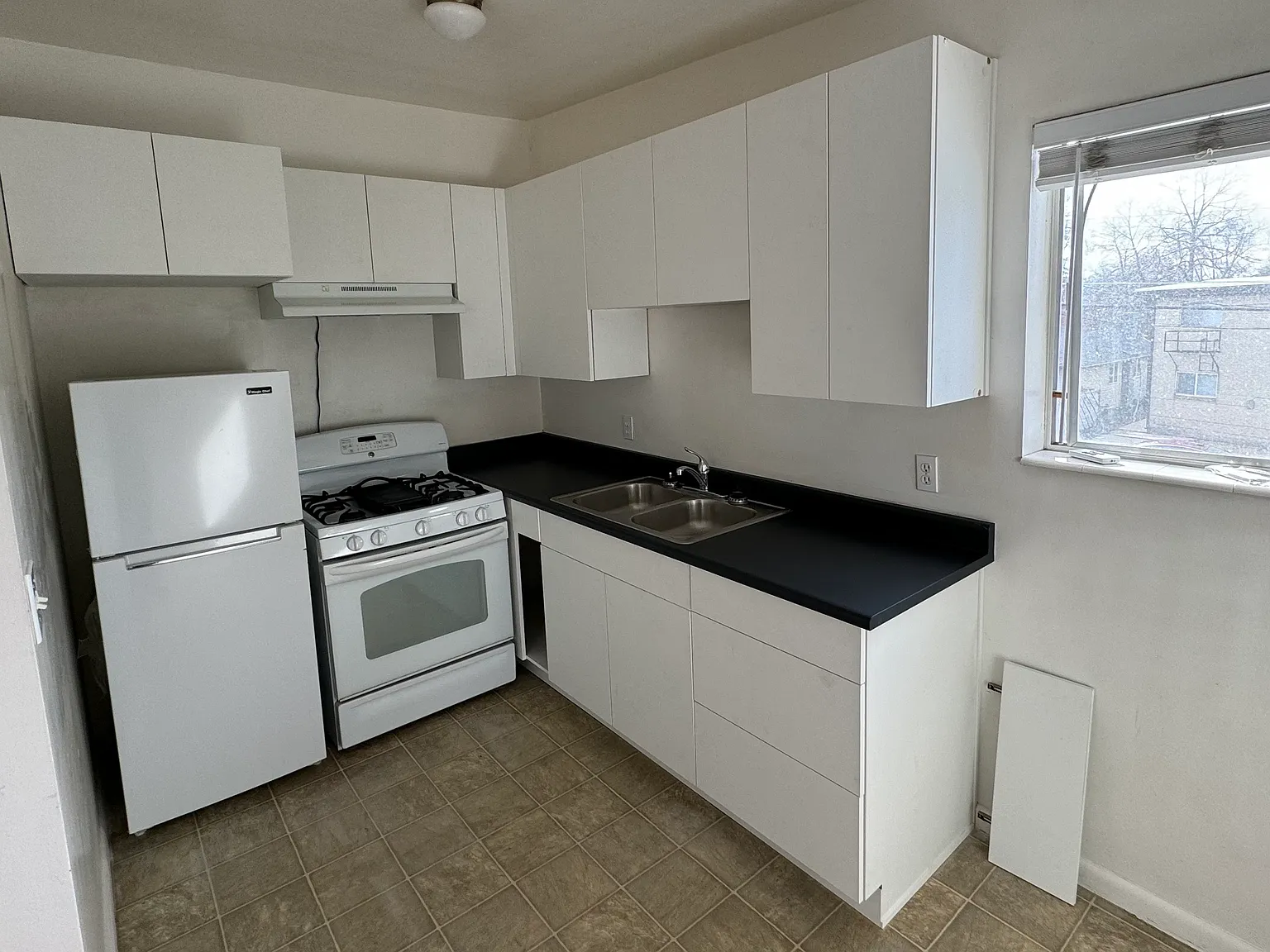 1826 S 1100 E — Photo 1