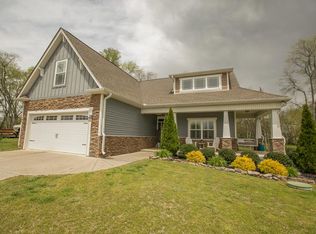 423 Wilmington Ct, Murfreesboro, TN 37127