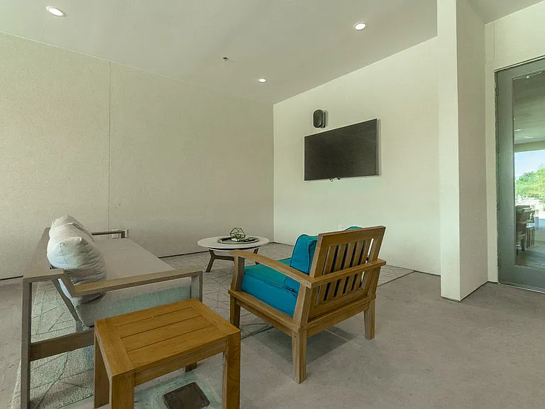 Millennium Place — Photo 31