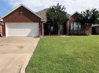 585 NE 23rd St, Newcastle, OK 73065