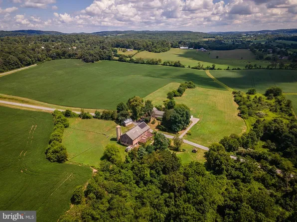 3535 Back Woods Rd, Westminster, MD 21158