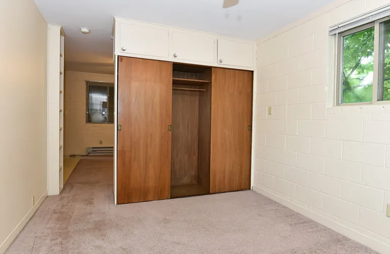 404 S Fess — Photo 4
