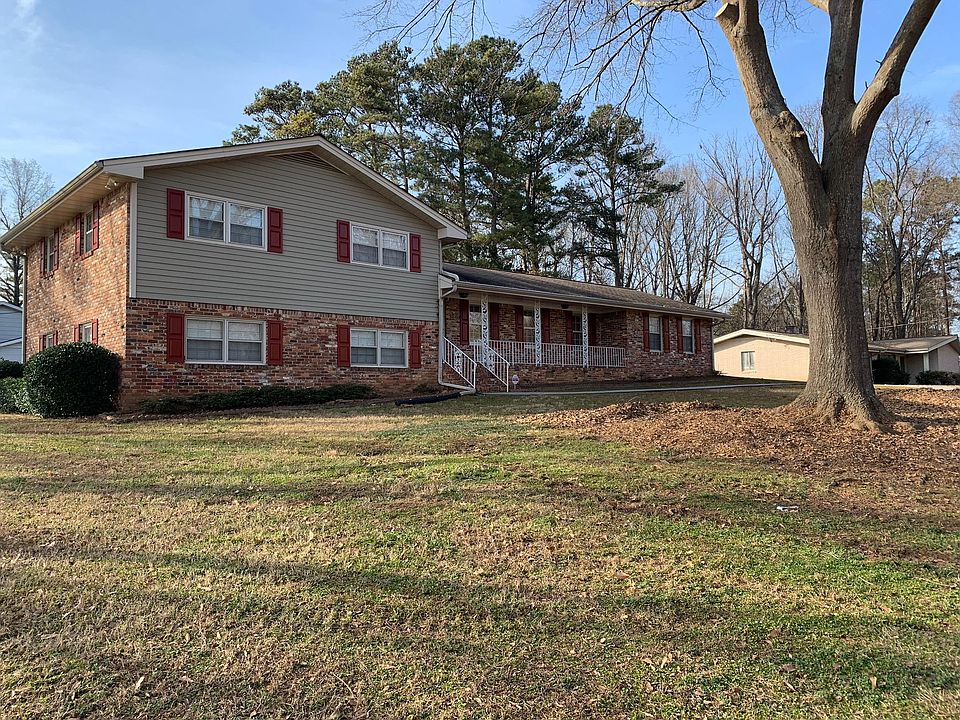 4872 Windwood Drive