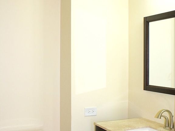 3rd image of 300 E 93rd St APT 26F