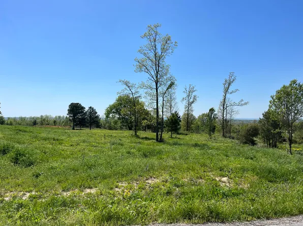1 Workman Rd, Trenton, GA 30752