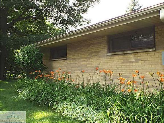 3rd image of 1517 E Colorado Dr