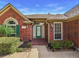 1906 Wynforest Dr, Deer Park, TX 77536