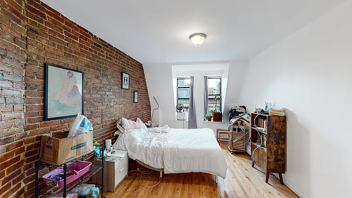 Rented by Corcoran | media 13