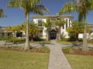 3177 Lake Ridge Ln, Weston, FL 33332