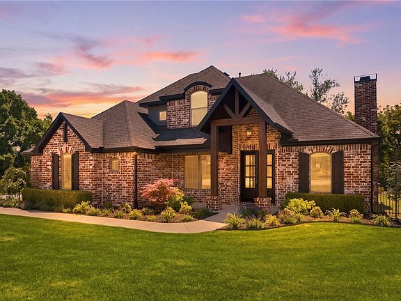 3rd image of 201 Grimsdell Cir