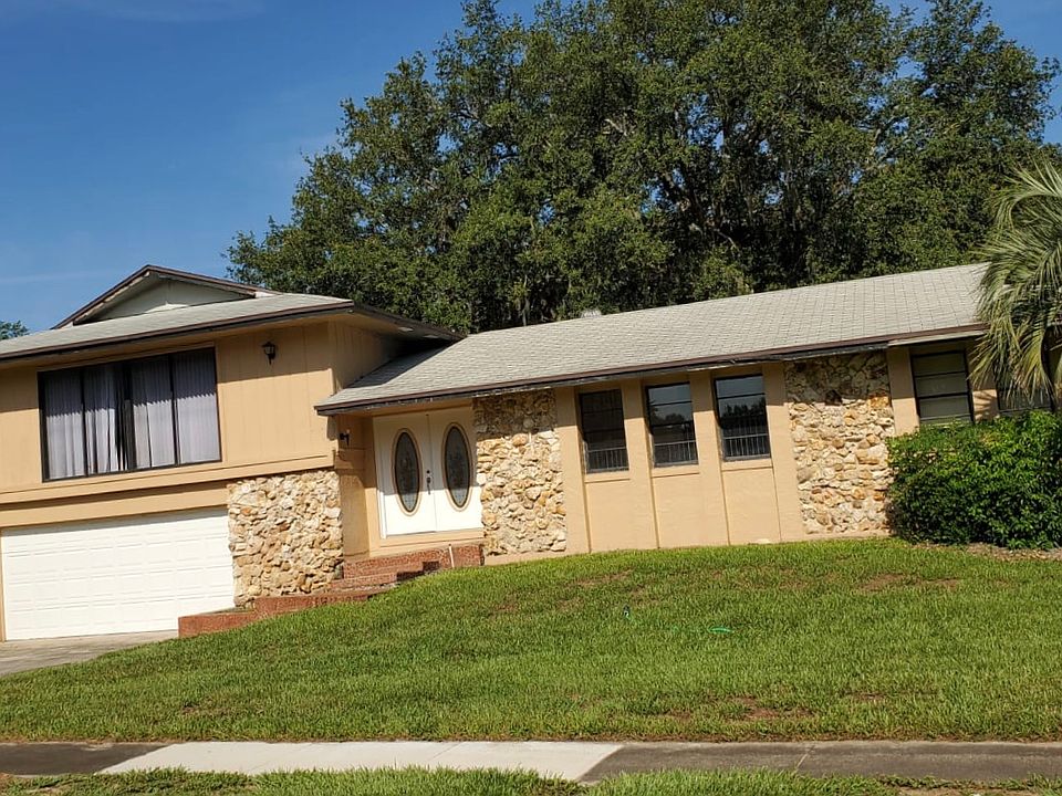 1st image of 2030 Ostawood Ave
