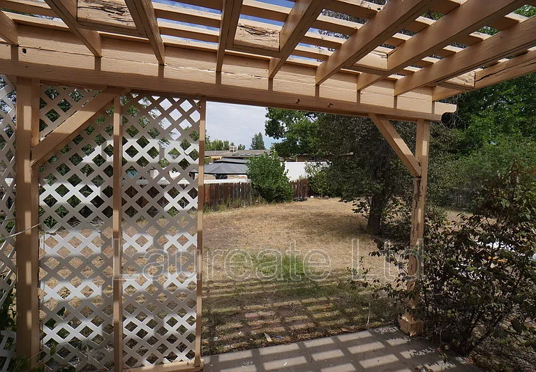 11536 E Center Dr — Photo 21