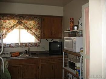 4th image of 14220 174th St