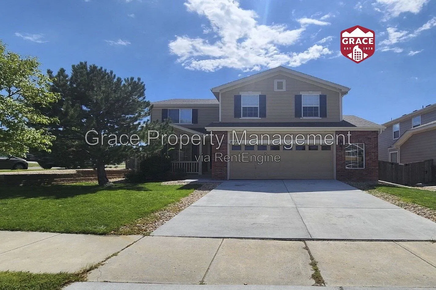 4 bed, 2.5 bath, 2448 sqft, $3,000 — Photo 1