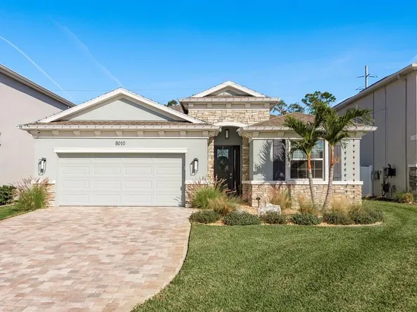 8010 Praise Dr, Tampa, FL 33625