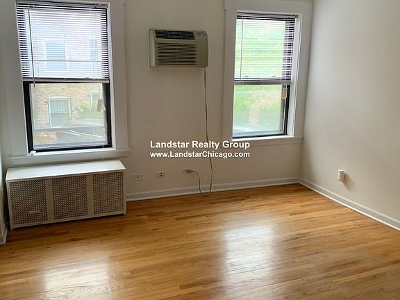 2nd image of 4715 N Malden St APT 16N