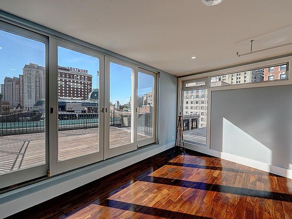 3rd image of 204 Westminster St #5A