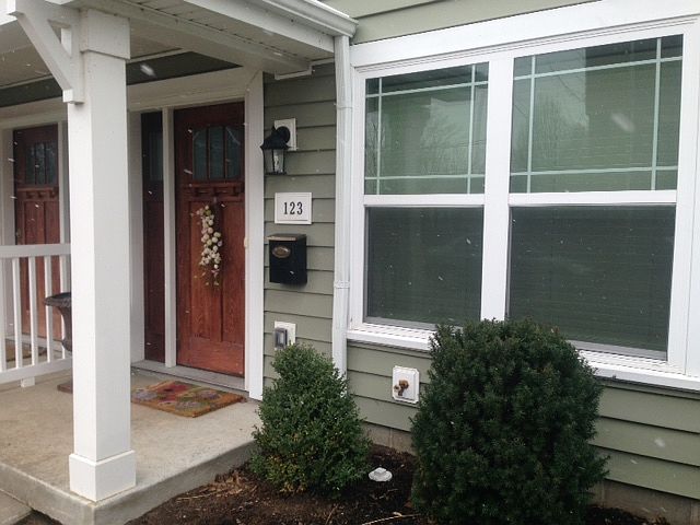 1st image of 123 Rubicon St