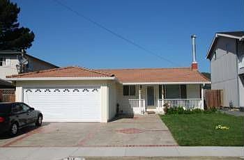 1st image of 715 Montezuma Dr