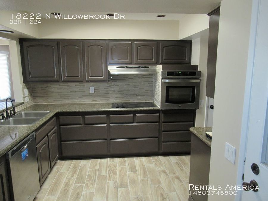 1st image of 18222 N Willowbrook Dr