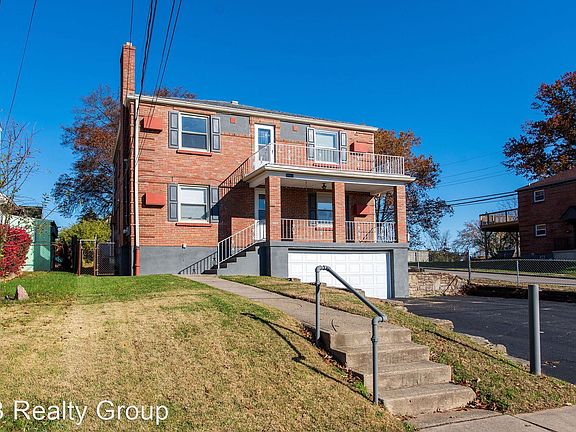 3rd image of 5560 Karen Ave Unit 2