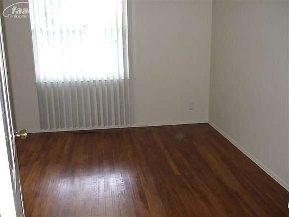 5th image of 3818 Park Forest Dr