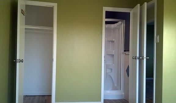 3rd image of 2070 E 56th St