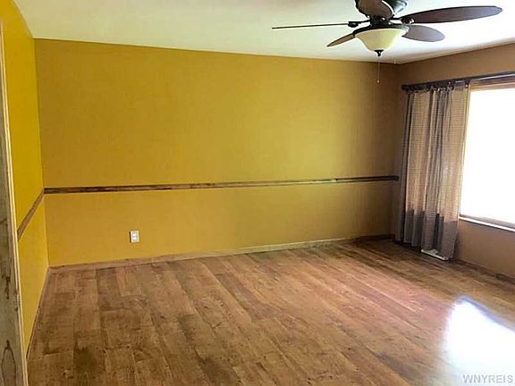 5th image of 2836 E Pleasant Ave
