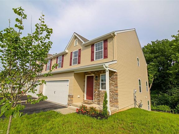 2nd image of LOT 142 Seventeen Walker Dr