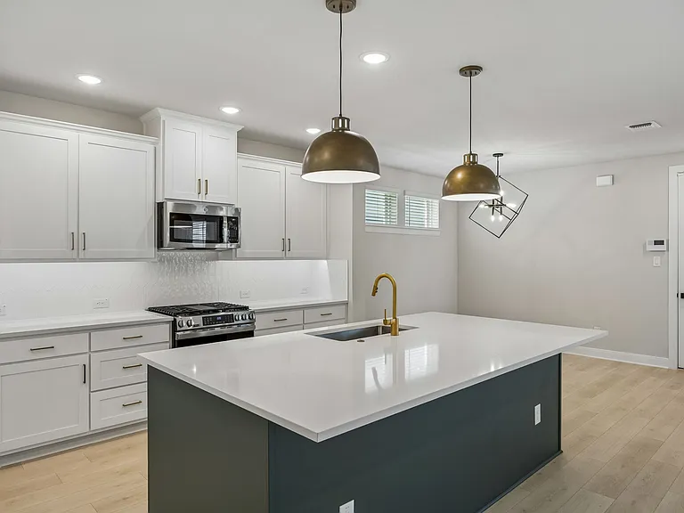 4816 Maxwell Dr — Photo 13