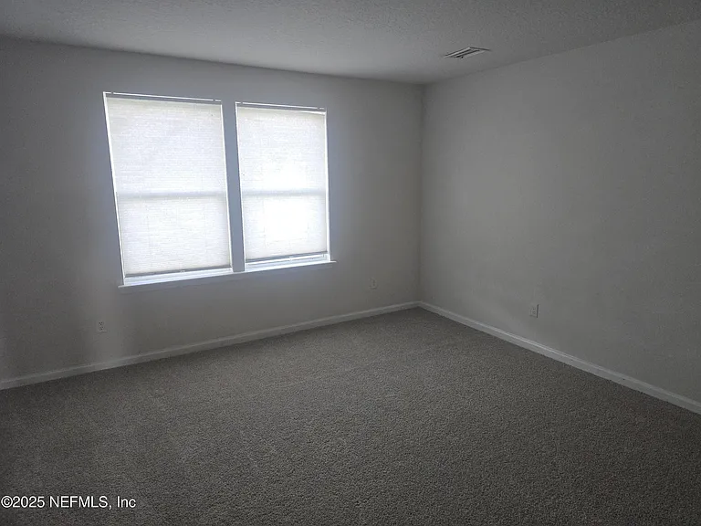 1971 Amberly Dr — Photo 9