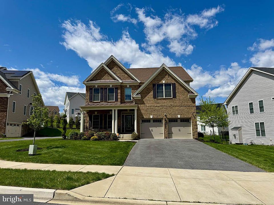 1st image of 4705 Thoroughbred Dr