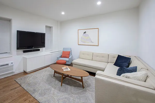 Sold by Keller Williams NYC | media 14
