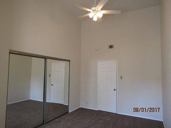 2nd image of 25171 Via Terracina
