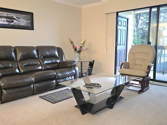 2nd image of 33490 Cottage Ln #206