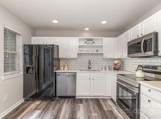 5645 Kimmerly Woods Dr #2206, Charlotte, NC 28215