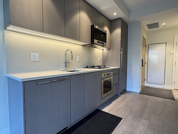 3rd image of 6138 Birney Ave #109