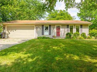 3519 Turf Ln, Fort Wayne, IN 46804
